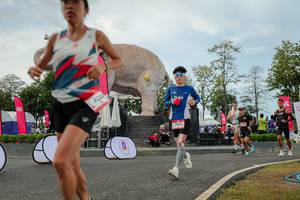 BIB: 
                            <button type="button" onclick="openModal(26528802)" class="btn btn-primary btn-sm float-right btn-popup" data-toggle="modal" data-target=".modal-high-quality">
                        <i class="fas fa-shopping-cart"></i> Add to Cart
                    </button>
                                            <button type="button" onclick="isThisMe(26528802, true)" class="btn btn-success btn-sm float-right btn-popup btn-isme hidden" data-toggle="tooltip" data-placement="bottom" title="นี่คือรูปของคุณใช่ไหม คลิกที่นี่เพื่อเอาเข้าอัลบั้ม">
                        <i class="fas fa-plus"></i> Add to album
                    </button>
                    <button type="button" onclick="isThisMe(26528802, false)" class="btn btn-warning btn-sm float-right btn-popup btn-isnotme hidden">
                        <i class="fas fa-ban"></i> Remove from album
                    </button>